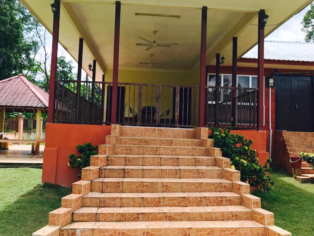 Desa Kaloi Farmhouse Villa Batang Kali Eksteriør billede